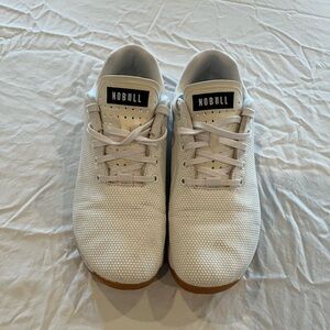 Men’s NOBULL sneakers. Size 11